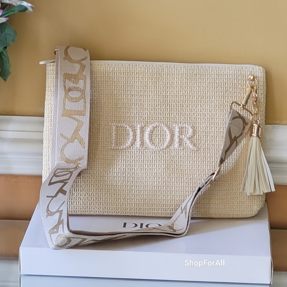 Dior - Picture 13 of 13